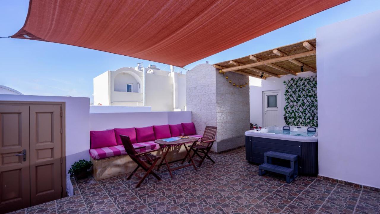Apartamento Heart Of Oia - Private House With Jacuzzi Exterior foto
